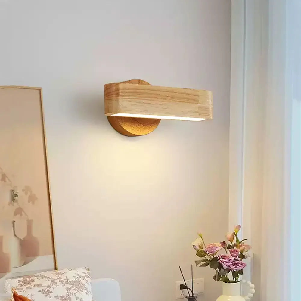Kaede Rotating Wood and Aluminum Wall Lamp
